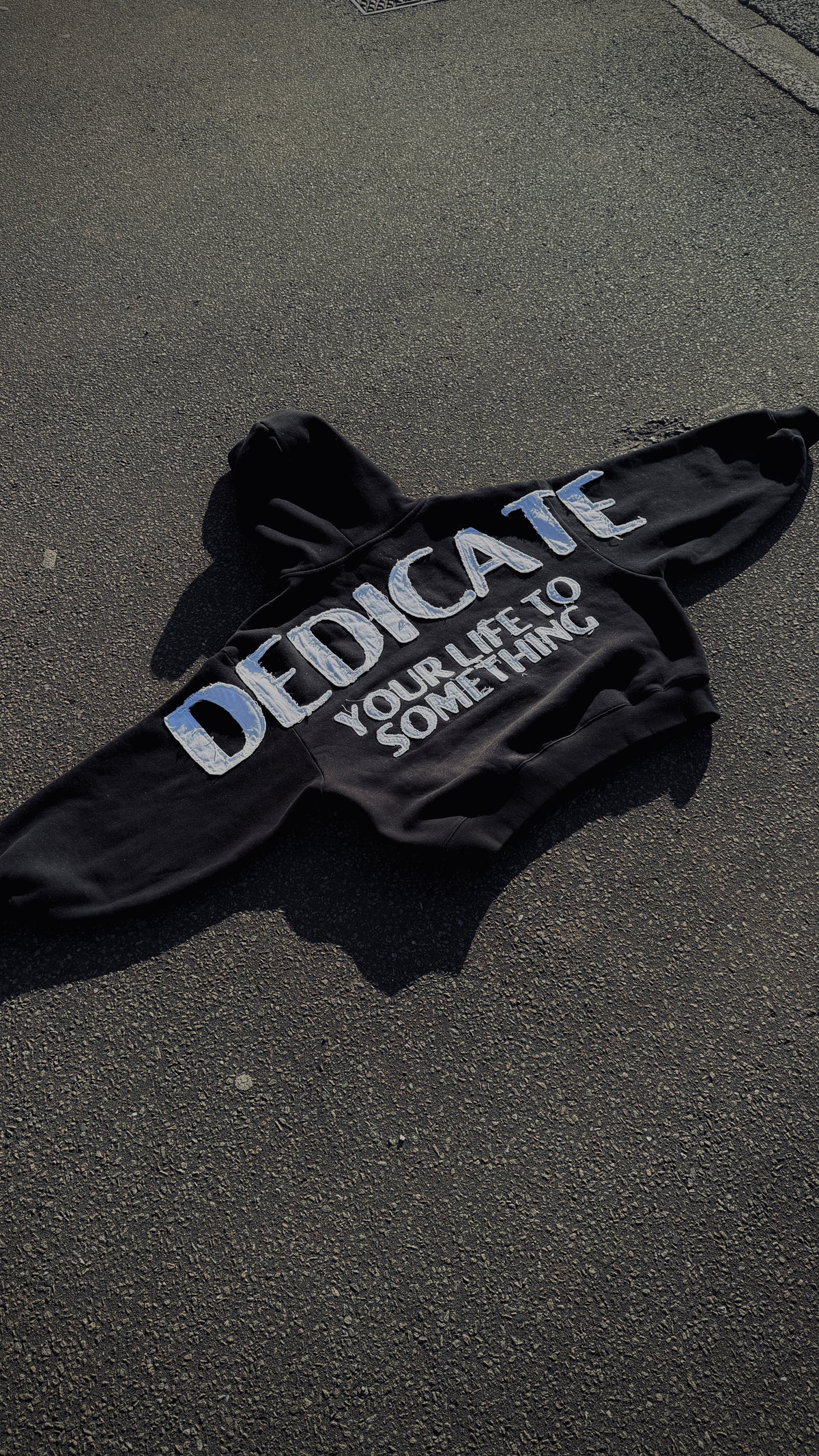 DEDICATE HOODIE